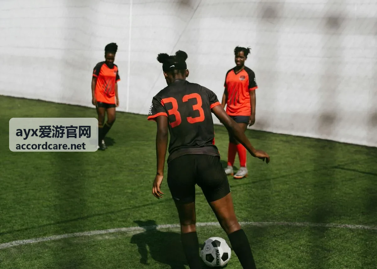 ayx爱游官网 带老人小孩出行节奏安排